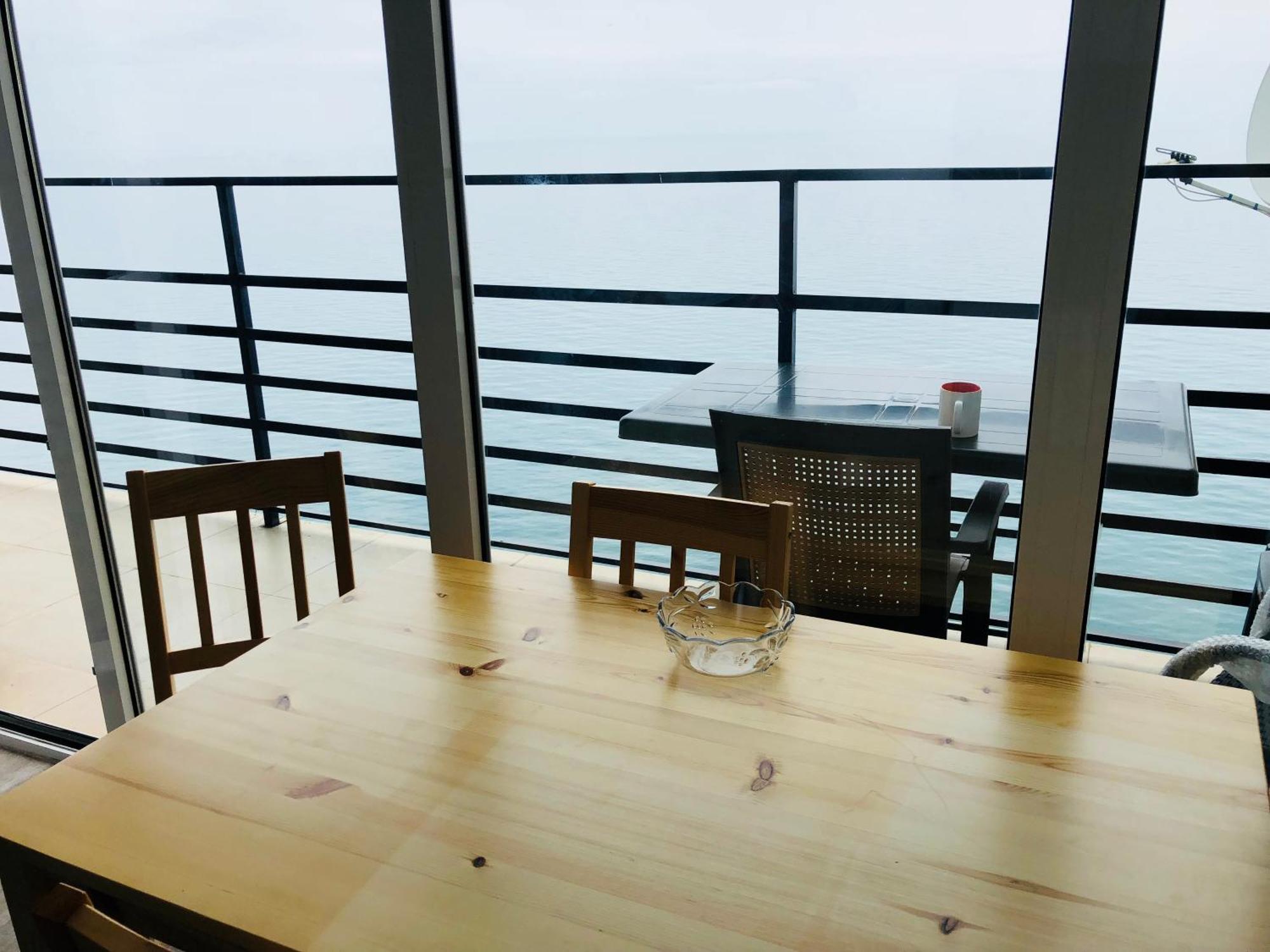 Tini'S Apartment Гонио Екстериор снимка